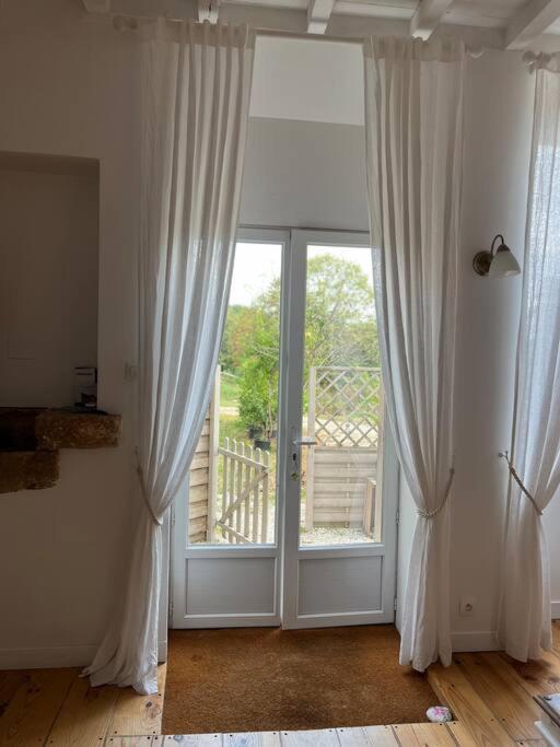 Cursan Beau Gite Dans Domaine Viticole & Arboricole מראה חיצוני תמונה